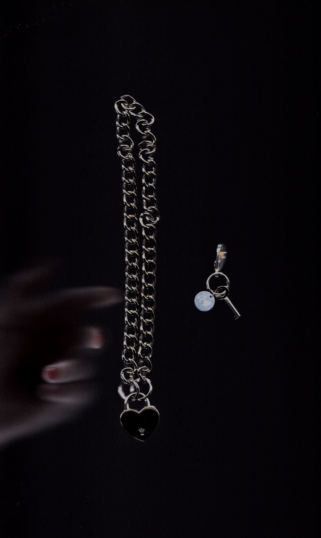 LOCKHEART NECKLACE
