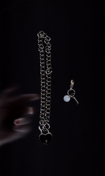 LOCKHEART NECKLACE